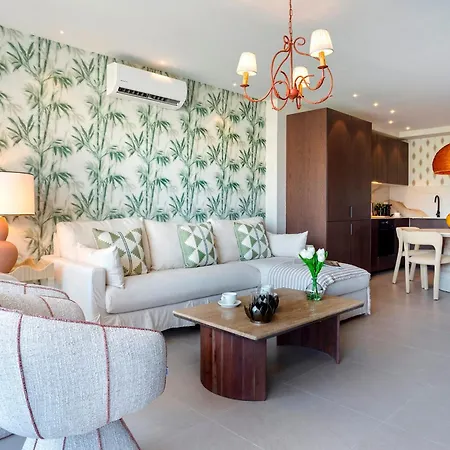 Διαμέρισμα Genteel Senorio De Aloha *