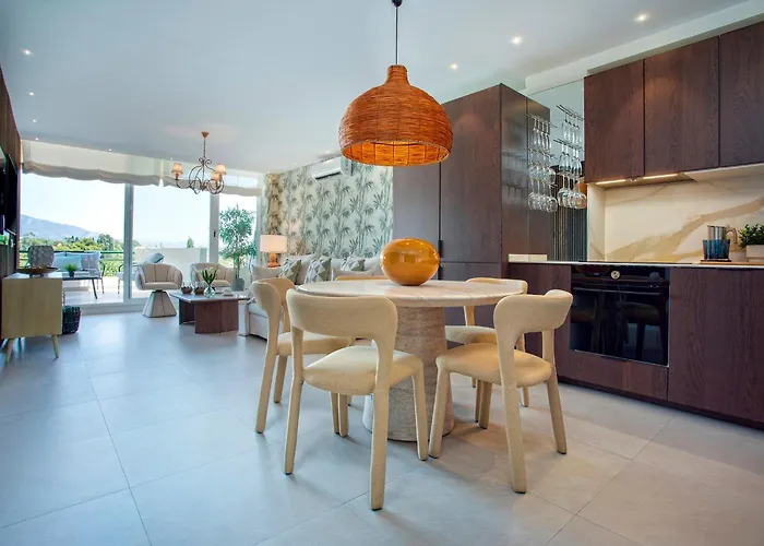 Genteel Senorio De Aloha Apartment Marbella