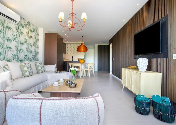 Apartment Genteel Senorio De Aloha